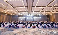 權(quán)威發(fā)布 | 《第八屆中國(guó)團(tuán)餐產(chǎn)業(yè)大會(huì)》千喜鶴斬獲“2022年度團(tuán)餐領(lǐng)跑者TOP100”榜首殊榮！